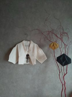画像1: little creative factory  Origami Short Jacket チョーク