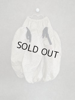 画像1: franky grow RABBIT QUILT RUBBER PIPING SKIRT　ベージュ