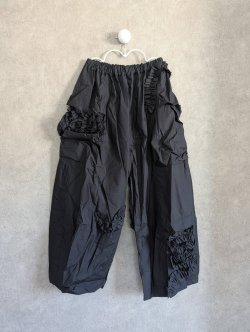 画像1: franky grow VARIOUS FRILL PANTS　ブラック