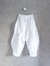 franky grow FULLY EMBROIDERED FRILL PANTS　WOMAN