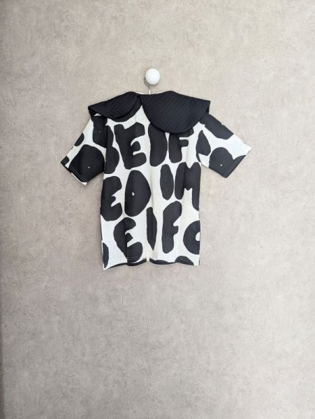 画像2: franky grow W/B QUILTING ASYMMETRY COLLAR TEE ブラックLETTERS (2)