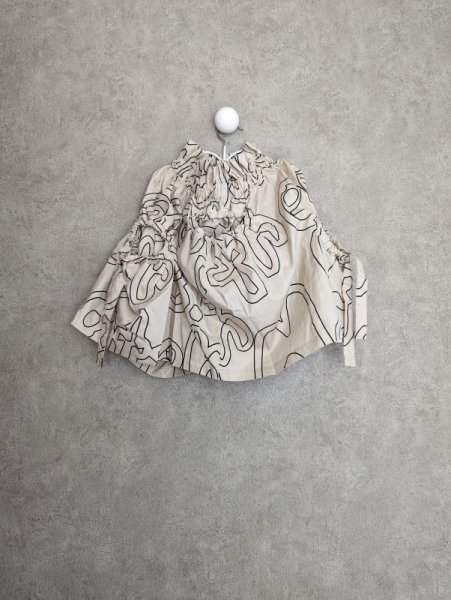 画像2: franky grow LETTER RANDOM HOLE SKIRT ベージュ*ブラックレター キッズ・レディース (2)