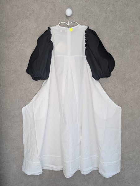 画像2: franky grow GURUGURU STITCH WAVE CUT SLEEVES DRESS ホワイト (2)