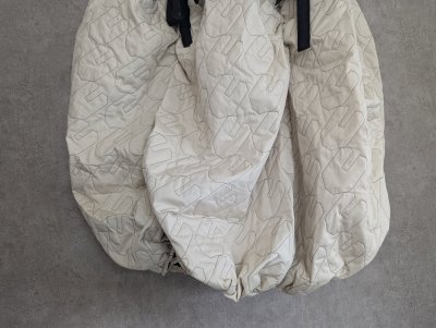 画像2: franky grow RABBIT QUILT RUBBER PIPING SKIRT ベージュ