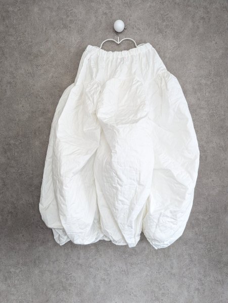 画像3: franky grow RABBIT QUILT RUBBER PIPING SKIRT　ホワイト (3)