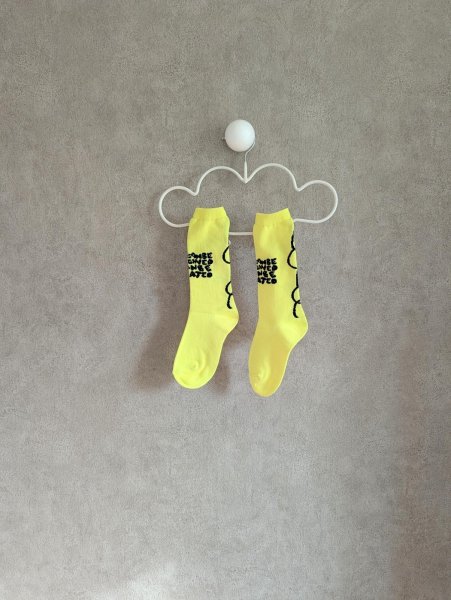 画像1: franky grow CONVEY THE WORDS SOCKS イエロー (1)